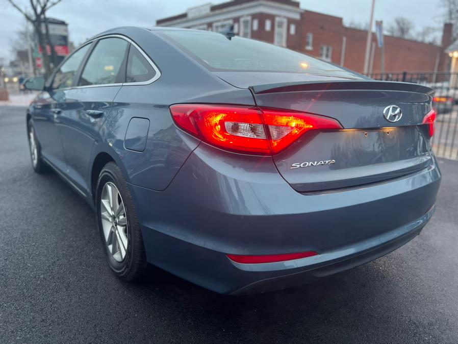 2015 Hyundai Sonata 4dr Sdn 2.4L SE PZEV, available for sale in Springfield, Massachusetts | Jordan Auto Sales. Springfield, Massachusetts 2015 Hyundai Sonata 4dr Sdn 2.4L SE PZEV, available for sale in Springfield, Massachusetts | Jordan Auto Sales. Springfield, Massachusetts