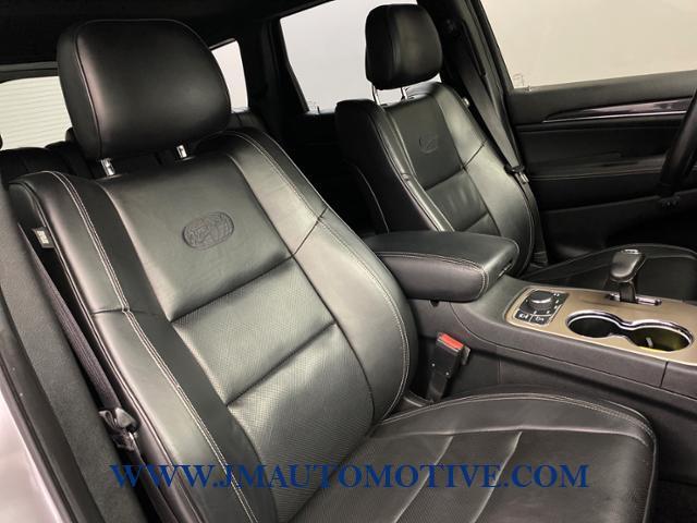 2015 Jeep Grand Cherokee 4WD 4dr Overland, available for sale in Naugatuck, Connecticut | J&M Automotive Sls&Svc LLC. Naugatuck, Connecticut 2015 Jeep Grand Cherokee 4WD 4dr Overland, available for sale in Naugatuck, Connecticut | J&M Automotive Sls&Svc LLC. Naugatuck, Connecticut