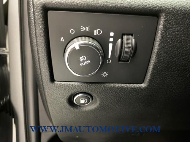 2015 Jeep Grand Cherokee 4WD 4dr Overland, available for sale in Naugatuck, Connecticut | J&M Automotive Sls&Svc LLC. Naugatuck, Connecticut 2015 Jeep Grand Cherokee 4WD 4dr Overland, available for sale in Naugatuck, Connecticut | J&M Automotive Sls&Svc LLC. Naugatuck, Connecticut