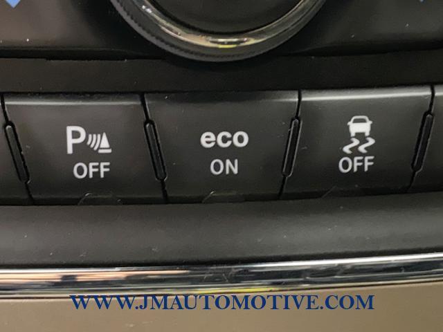 2015 Jeep Grand Cherokee 4WD 4dr Overland, available for sale in Naugatuck, Connecticut | J&M Automotive Sls&Svc LLC. Naugatuck, Connecticut 2015 Jeep Grand Cherokee 4WD 4dr Overland, available for sale in Naugatuck, Connecticut | J&M Automotive Sls&Svc LLC. Naugatuck, Connecticut