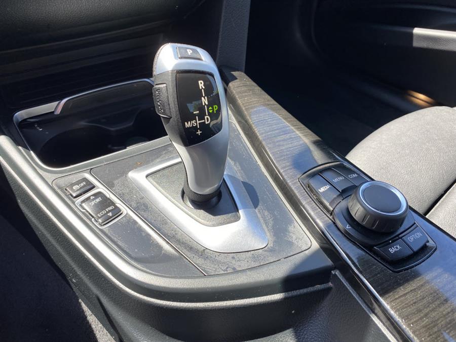 2018 BMW 3 Series 320i xDrive, available for sale in Andover, Massachusetts | Autouse. Andover, Massachusetts 2018 BMW 3 Series 320i xDrive, available for sale in Andover, Massachusetts | Autouse. Andover, Massachusetts