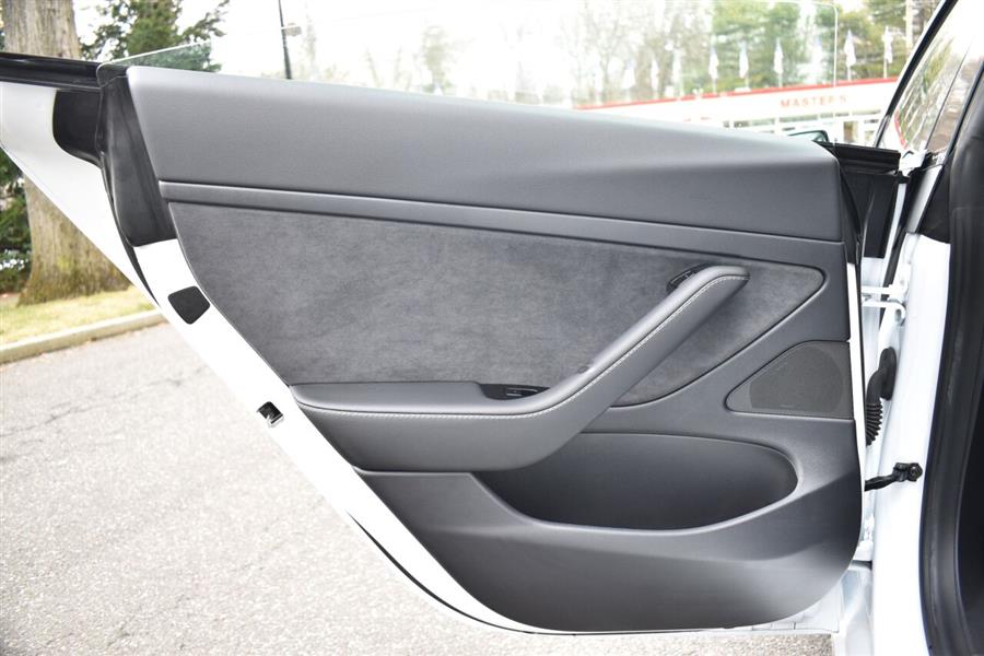 2020 Tesla Model 3 Standard Range Plus 4dr Sedan, available for sale in Great Neck, New York | Camy Cars. Great Neck, New York 2020 Tesla Model 3 Standard Range Plus 4dr Sedan, available for sale in Great Neck, New York | Camy Cars. Great Neck, New York