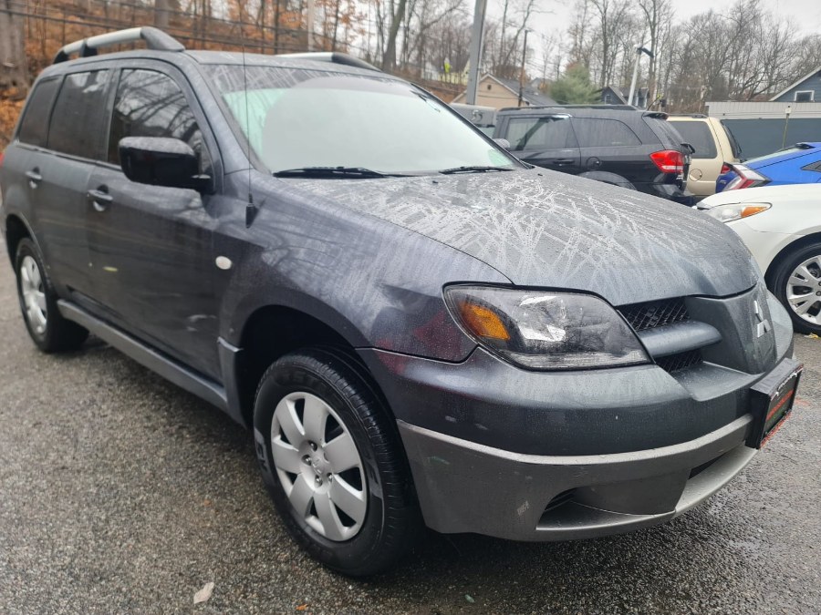 2004 Mitsubishi Outlander 4dr AWD LS, available for sale in Bloomingdale, New Jersey | Bloomingdale Auto Group. Bloomingdale, New Jersey
