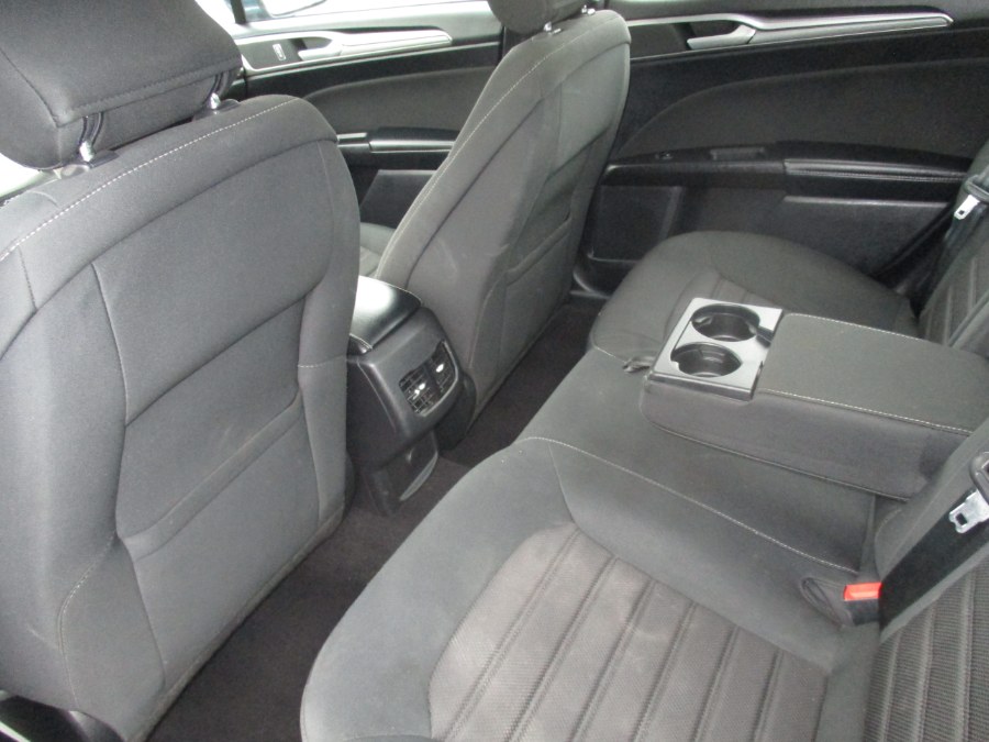 2019 Ford Fusion 4dr SE AWD, available for sale in New Britain, Connecticut | Universal Motors LLC. New Britain, Connecticut 2019 Ford Fusion 4dr SE AWD, available for sale in New Britain, Connecticut | Universal Motors LLC. New Britain, Connecticut