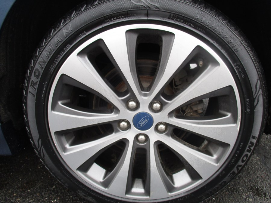 2019 Ford Fusion 4dr SE AWD, available for sale in New Britain, Connecticut | Universal Motors LLC. New Britain, Connecticut 2019 Ford Fusion 4dr SE AWD, available for sale in New Britain, Connecticut | Universal Motors LLC. New Britain, Connecticut