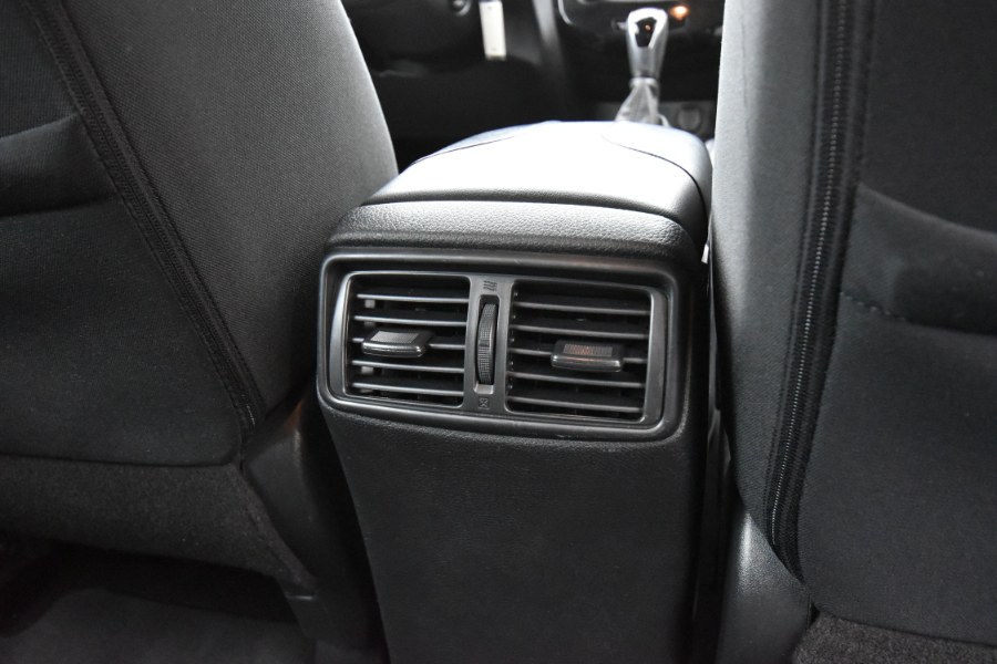 2019 Nissan Rogue AWD, available for sale in Waterbury, Connecticut | Highline Car Connection. Waterbury, Connecticut 2019 Nissan Rogue AWD, available for sale in Waterbury, Connecticut | Highline Car Connection. Waterbury, Connecticut