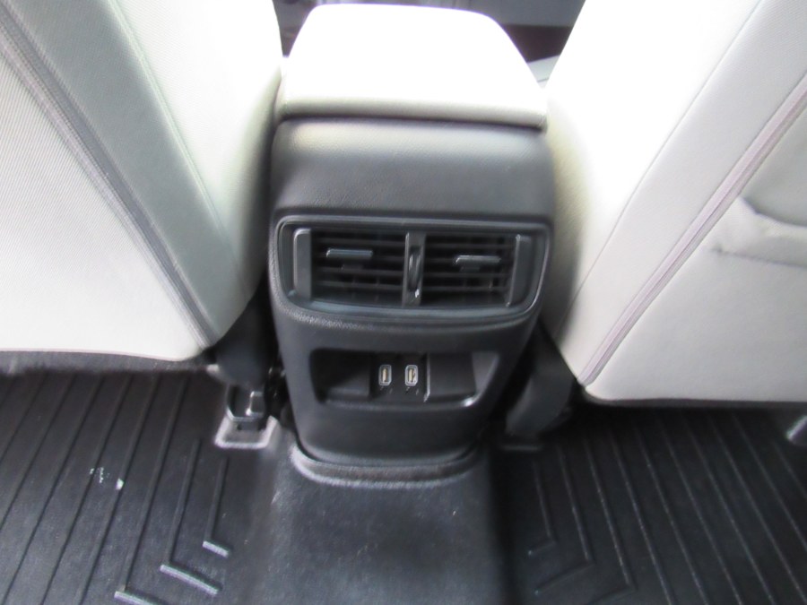 2017 Honda CR-V EX, available for sale in Worcester, Massachusetts | Hilario's Auto Sales Inc.. Worcester, Massachusetts 2017 Honda CR-V EX, available for sale in Worcester, Massachusetts | Hilario's Auto Sales Inc.. Worcester, Massachusetts