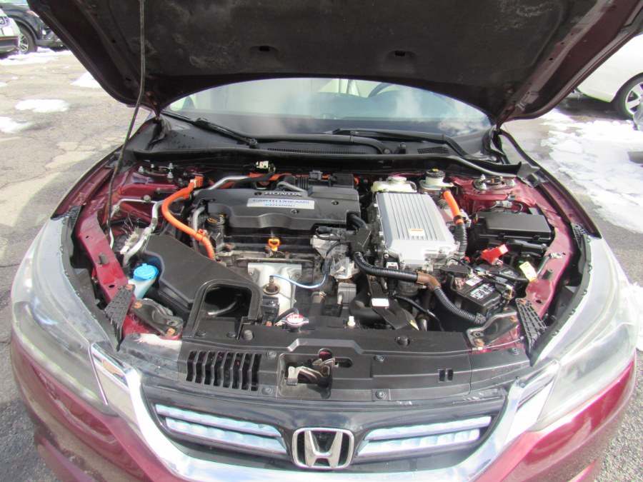 2014 Honda Accord Hybrid EX-L, available for sale in Worcester, Massachusetts | Hilario's Auto Sales Inc.. Worcester, Massachusetts 2014 Honda Accord Hybrid EX-L, available for sale in Worcester, Massachusetts | Hilario's Auto Sales Inc.. Worcester, Massachusetts