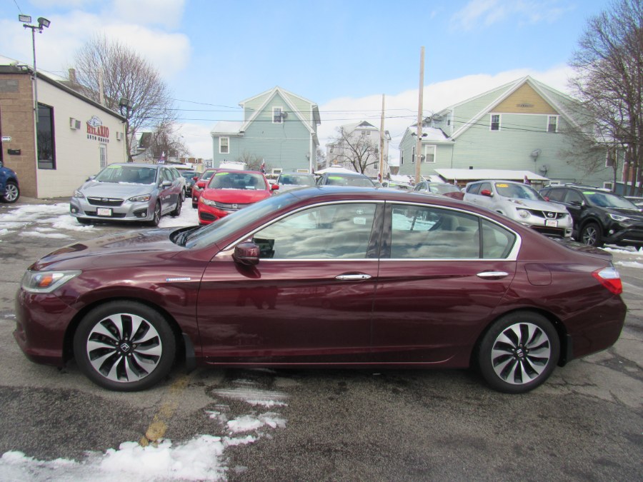2014 Honda Accord Hybrid EX-L, available for sale in Worcester, Massachusetts | Hilario's Auto Sales Inc.. Worcester, Massachusetts 2014 Honda Accord Hybrid EX-L, available for sale in Worcester, Massachusetts | Hilario's Auto Sales Inc.. Worcester, Massachusetts
