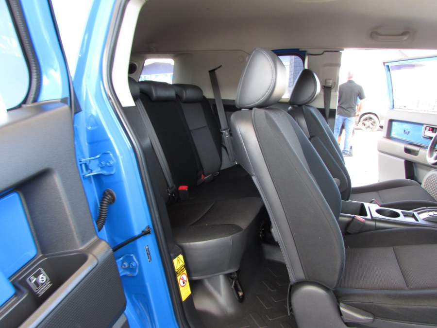 2007 Toyota FJ Cruiser 4WD 4dr Auto (Natl), available for sale in Orlando, Florida | VIP Auto Enterprise, Inc. Orlando, Florida 2007 Toyota FJ Cruiser 4WD 4dr Auto (Natl), available for sale in Orlando, Florida | VIP Auto Enterprise, Inc. Orlando, Florida