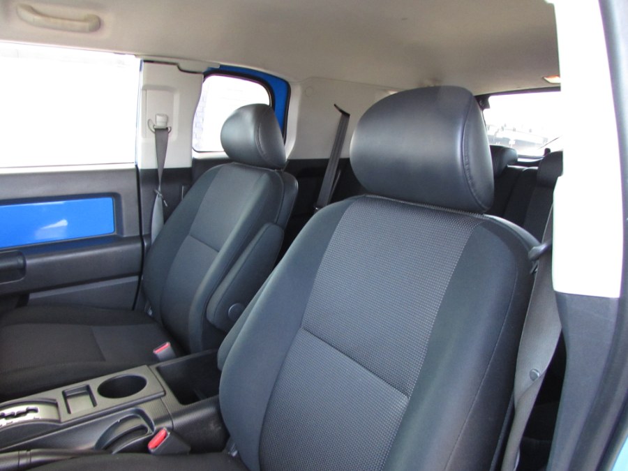 2007 Toyota FJ Cruiser 4WD 4dr Auto (Natl), available for sale in Orlando, Florida | VIP Auto Enterprise, Inc. Orlando, Florida 2007 Toyota FJ Cruiser 4WD 4dr Auto (Natl), available for sale in Orlando, Florida | VIP Auto Enterprise, Inc. Orlando, Florida
