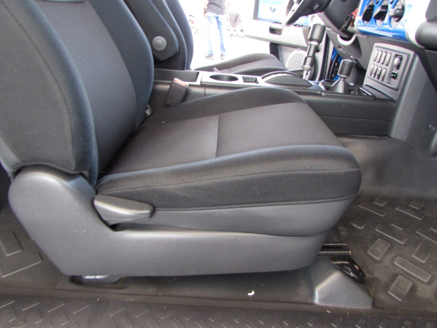 2007 Toyota FJ Cruiser 4WD 4dr Auto (Natl), available for sale in Orlando, Florida | VIP Auto Enterprise, Inc. Orlando, Florida 2007 Toyota FJ Cruiser 4WD 4dr Auto (Natl), available for sale in Orlando, Florida | VIP Auto Enterprise, Inc. Orlando, Florida