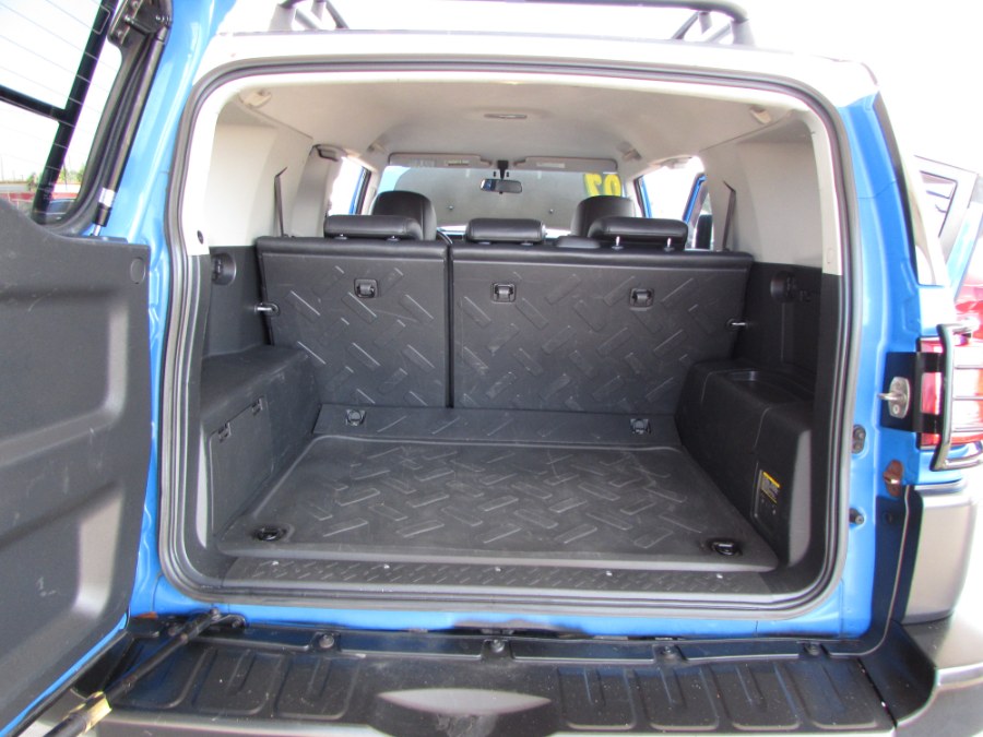 2007 Toyota FJ Cruiser 4WD 4dr Auto (Natl), available for sale in Orlando, Florida | VIP Auto Enterprise, Inc. Orlando, Florida 2007 Toyota FJ Cruiser 4WD 4dr Auto (Natl), available for sale in Orlando, Florida | VIP Auto Enterprise, Inc. Orlando, Florida