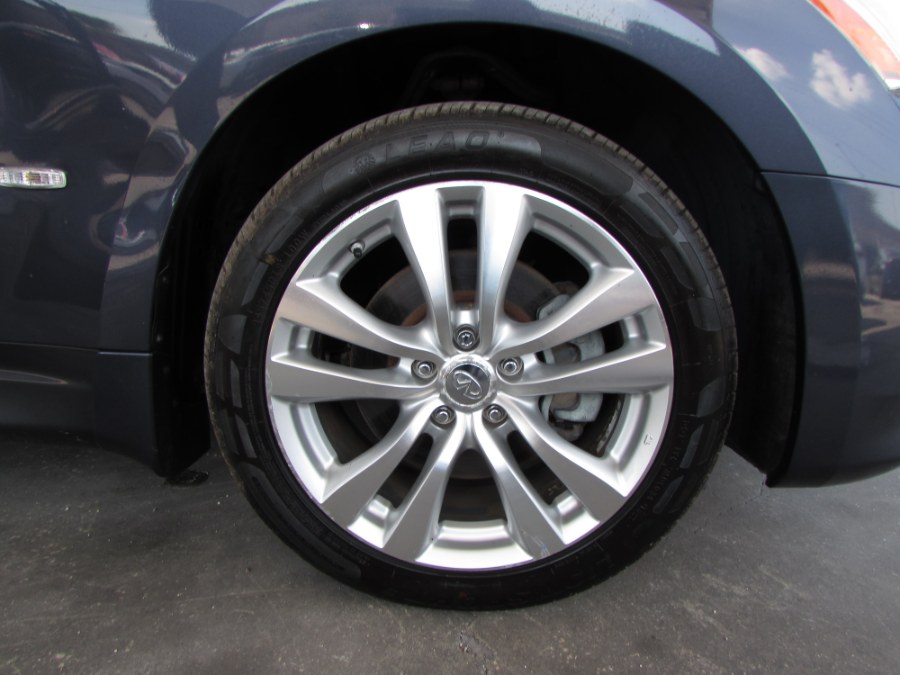 2009 Infiniti M35 4dr Sdn AWD, available for sale in Orlando, Florida | VIP Auto Enterprise, Inc. Orlando, Florida 2009 Infiniti M35 4dr Sdn AWD, available for sale in Orlando, Florida | VIP Auto Enterprise, Inc. Orlando, Florida