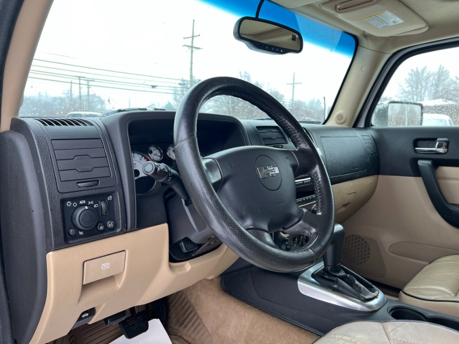 2006 HUMMER H3 4dr 4WD SUV, available for sale in Ortonville, Michigan | Marsh Auto Sales LLC. Ortonville, Michigan 2006 HUMMER H3 4dr 4WD SUV, available for sale in Ortonville, Michigan | Marsh Auto Sales LLC. Ortonville, Michigan