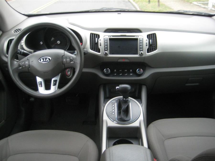 2011 Kia Sportage LX 4dr SUV, available for sale in Massapequa, New York | Rite Choice Auto Inc.. Massapequa, New York 2011 Kia Sportage LX 4dr SUV, available for sale in Massapequa, New York | Rite Choice Auto Inc.. Massapequa, New York