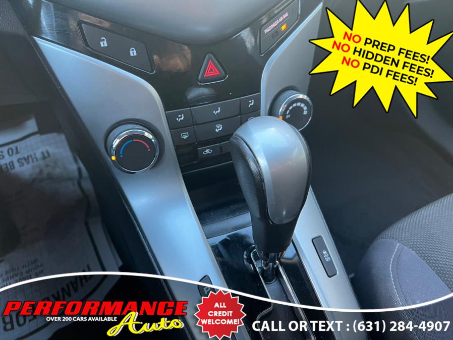 2014 Chevrolet Cruze 4dr Sdn Auto 1LT, available for sale in Bohemia, New York | Performance Auto Inc. Bohemia, New York 2014 Chevrolet Cruze 4dr Sdn Auto 1LT, available for sale in Bohemia, New York | Performance Auto Inc. Bohemia, New York