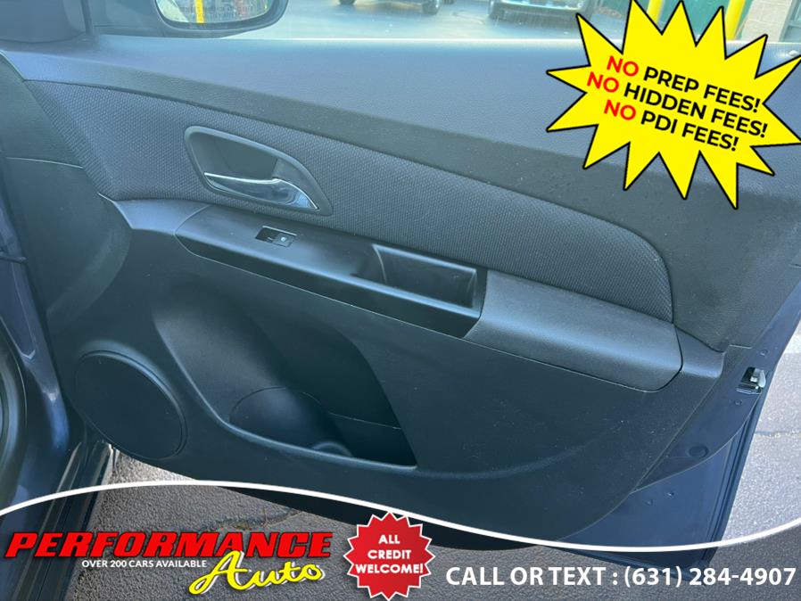 2014 Chevrolet Cruze 4dr Sdn Auto 1LT, available for sale in Bohemia, New York | Performance Auto Inc. Bohemia, New York 2014 Chevrolet Cruze 4dr Sdn Auto 1LT, available for sale in Bohemia, New York | Performance Auto Inc. Bohemia, New York