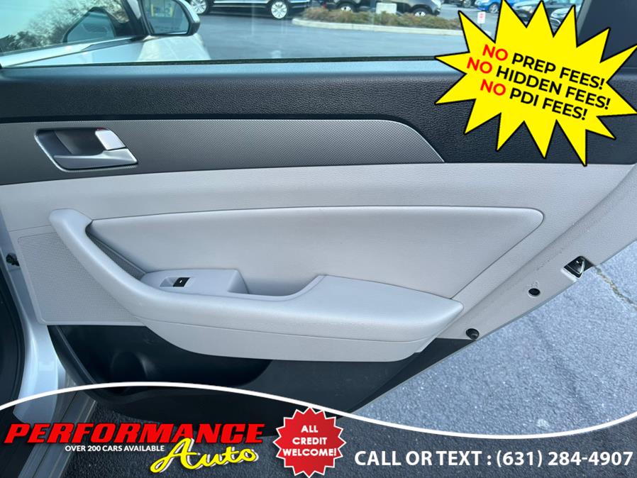 2015 Hyundai Sonata 4dr Sdn 2.4L SE, available for sale in Bohemia, New York | Performance Auto Inc. Bohemia, New York 2015 Hyundai Sonata 4dr Sdn 2.4L SE, available for sale in Bohemia, New York | Performance Auto Inc. Bohemia, New York