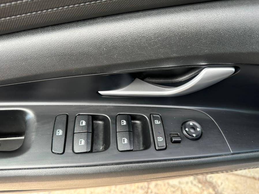 2021 Hyundai Elantra SEL IVT SULEV *Ltd Avail*, available for sale in Manchester, Connecticut | Carsonmain LLC. Manchester, Connecticut 2021 Hyundai Elantra SEL IVT SULEV *Ltd Avail*, available for sale in Manchester, Connecticut | Carsonmain LLC. Manchester, Connecticut