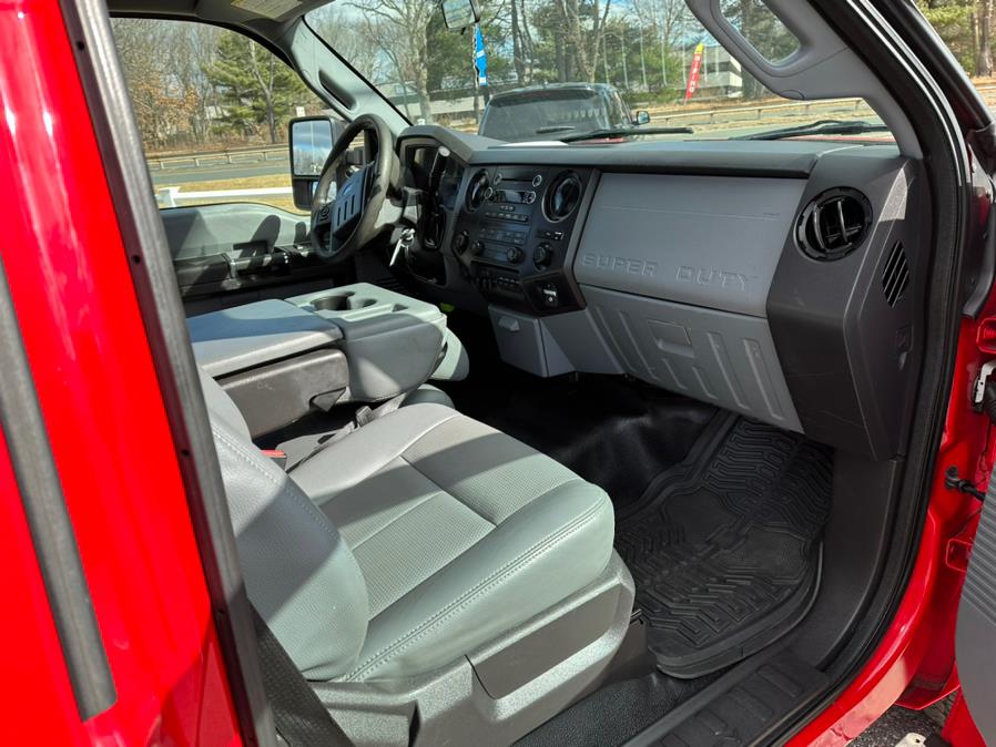 2015 Ford Super Duty F-350 SRW 4WD Reg Cab 137" XL, available for sale in South Windsor, Connecticut | Mike And Tony Auto Sales, Inc. South Windsor, Connecticut 2015 Ford Super Duty F-350 SRW 4WD Reg Cab 137" XL, available for sale in South Windsor, Connecticut | Mike And Tony Auto Sales, Inc. South Windsor, Connecticut