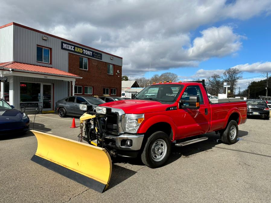 2015 Ford Super Duty F-350 SRW 4WD Reg Cab 137" XL, available for sale in South Windsor, Connecticut | Mike And Tony Auto Sales, Inc. South Windsor, Connecticut