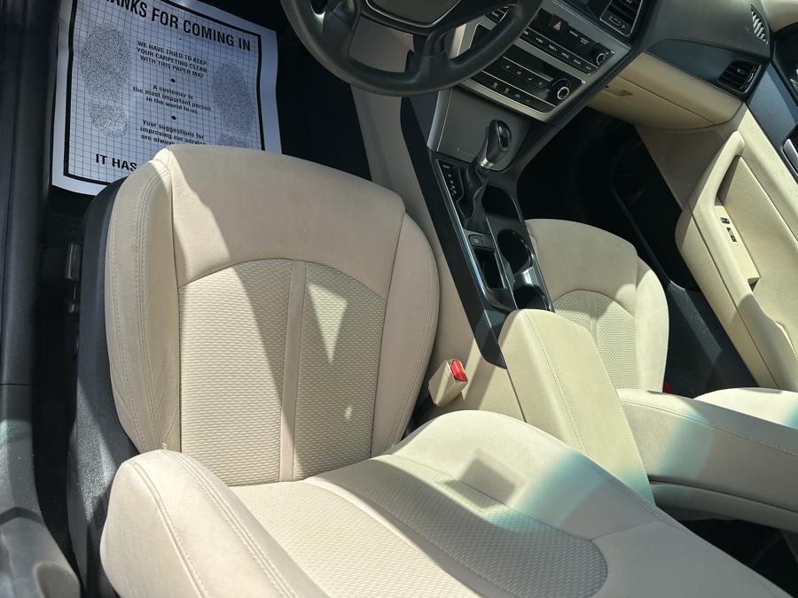2016 HYUNDAI SONATA SPORT 4dr Sdn 2.4L Sport, available for sale in Milford, Connecticut | Superior Motors LLC. Milford, Connecticut 2016 HYUNDAI SONATA SPORT 4dr Sdn 2.4L Sport, available for sale in Milford, Connecticut | Superior Motors LLC. Milford, Connecticut