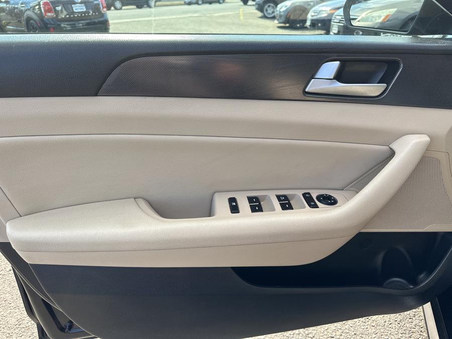 2016 HYUNDAI SONATA SPORT 4dr Sdn 2.4L Sport, available for sale in Milford, Connecticut | Superior Motors LLC. Milford, Connecticut 2016 HYUNDAI SONATA SPORT 4dr Sdn 2.4L Sport, available for sale in Milford, Connecticut | Superior Motors LLC. Milford, Connecticut