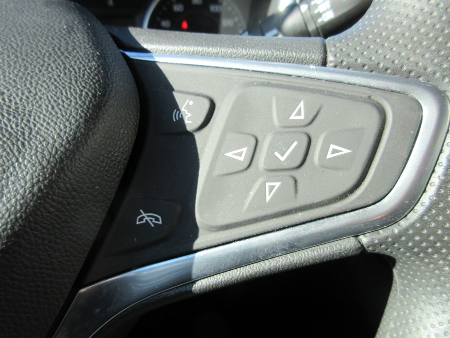 2022 Chevrolet Equinox FWD 4dr LT w/1LT, available for sale in Linden, New Jersey | Route 27 Auto Mall. Linden, New Jersey 2022 Chevrolet Equinox FWD 4dr LT w/1LT, available for sale in Linden, New Jersey | Route 27 Auto Mall. Linden, New Jersey