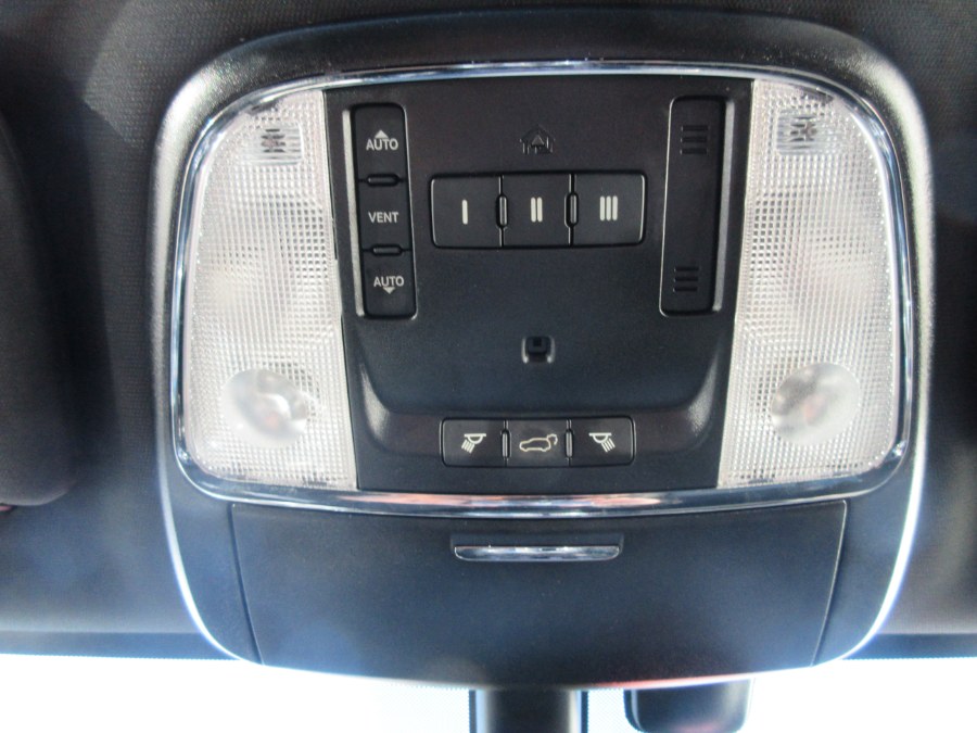 2019 Jeep Grand Cherokee Altitude 4x4, available for sale in Linden, New Jersey | Route 27 Auto Mall. Linden, New Jersey 2019 Jeep Grand Cherokee Altitude 4x4, available for sale in Linden, New Jersey | Route 27 Auto Mall. Linden, New Jersey
