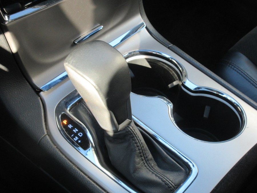 2019 Jeep Grand Cherokee Altitude 4x4, available for sale in Linden, New Jersey | Route 27 Auto Mall. Linden, New Jersey 2019 Jeep Grand Cherokee Altitude 4x4, available for sale in Linden, New Jersey | Route 27 Auto Mall. Linden, New Jersey