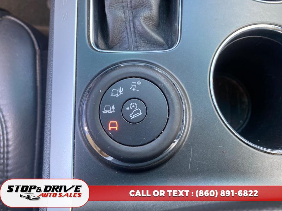 2013 Ford Explorer 4WD 4dr XLT, available for sale in East Windsor, Connecticut | Stop & Drive Auto Sales. East Windsor, Connecticut 2013 Ford Explorer 4WD 4dr XLT, available for sale in East Windsor, Connecticut | Stop & Drive Auto Sales. East Windsor, Connecticut