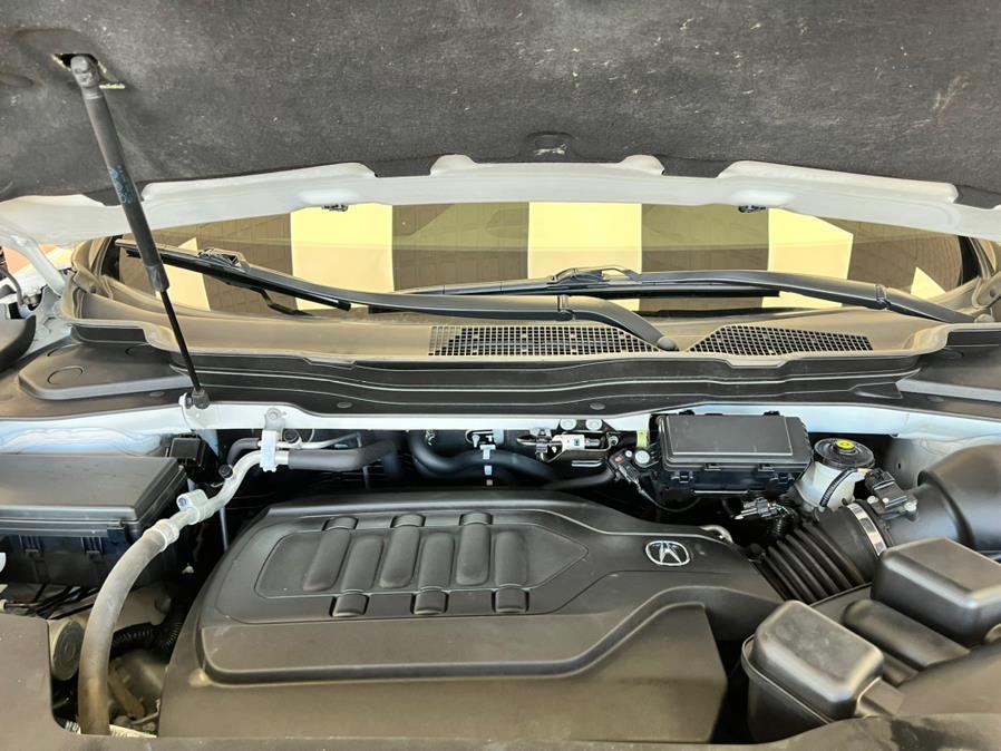 2019 Acura MDX SH-AWD w/Technology/A-Spec Pkg, available for sale in Massapequa Park, New York | Power Motors East. Massapequa Park, New York 2019 Acura MDX SH-AWD w/Technology/A-Spec Pkg, available for sale in Massapequa Park, New York | Power Motors East. Massapequa Park, New York