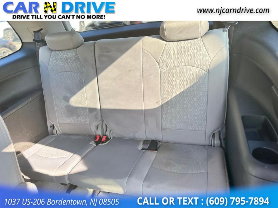 2012 GMC Acadia SLE-2 FWD, available for sale in Burlington, New Jersey | Car N Drive. Burlington, New Jersey 2012 GMC Acadia SLE-2 FWD, available for sale in Burlington, New Jersey | Car N Drive. Burlington, New Jersey