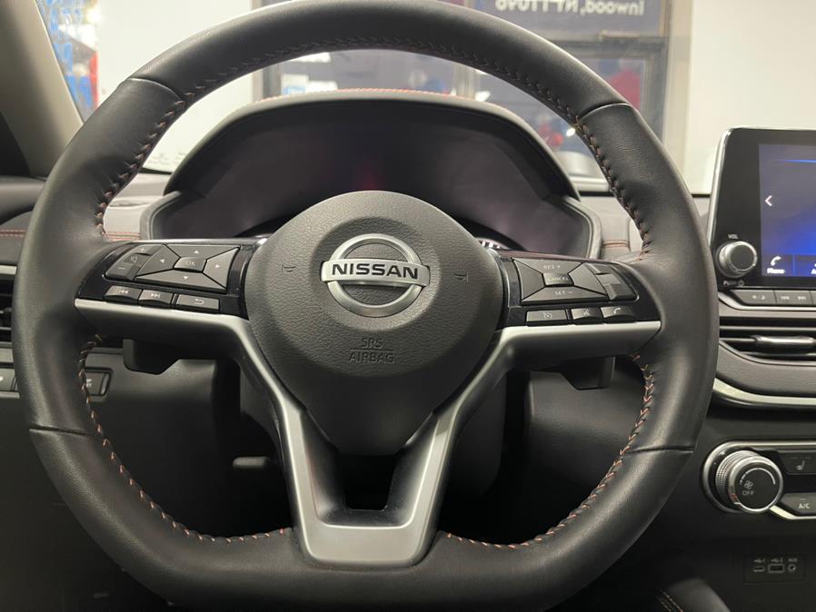 2021 Nissan Altima 2.5 SR Sedan, available for sale in Inwood, New York | 5 Towns Drive. Inwood, New York 2021 Nissan Altima 2.5 SR Sedan, available for sale in Inwood, New York | 5 Towns Drive. Inwood, New York
