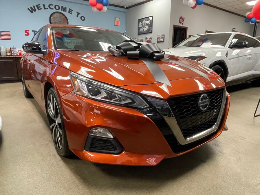 2021 Nissan Altima 2.5 SR Sedan, available for sale in Inwood, New York | 5 Towns Drive. Inwood, New York 2021 Nissan Altima 2.5 SR Sedan, available for sale in Inwood, New York | 5 Towns Drive. Inwood, New York
