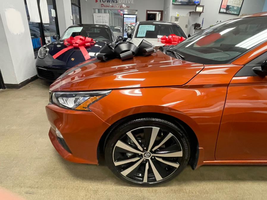 2021 Nissan Altima 2.5 SR Sedan, available for sale in Inwood, New York | 5 Towns Drive. Inwood, New York 2021 Nissan Altima 2.5 SR Sedan, available for sale in Inwood, New York | 5 Towns Drive. Inwood, New York
