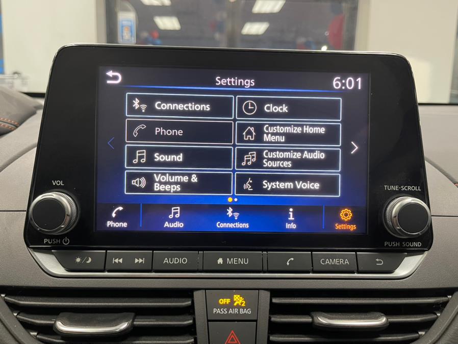 2021 Nissan Altima 2.5 SR Sedan, available for sale in Inwood, New York | 5 Towns Drive. Inwood, New York 2021 Nissan Altima 2.5 SR Sedan, available for sale in Inwood, New York | 5 Towns Drive. Inwood, New York