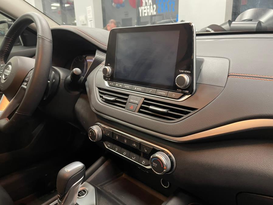 2021 Nissan Altima 2.5 SR Sedan, available for sale in Inwood, New York | 5 Towns Drive. Inwood, New York 2021 Nissan Altima 2.5 SR Sedan, available for sale in Inwood, New York | 5 Towns Drive. Inwood, New York