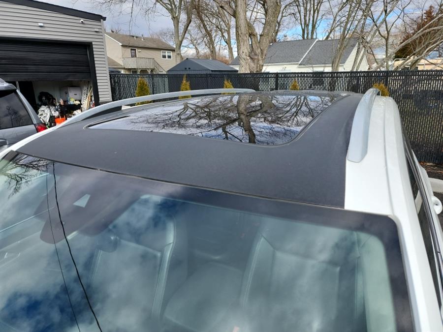 2019 Volkswagen Atlas 3.6L V6 SEL 4MOTION, available for sale in Islip, New York | L.I. Auto Gallery. Islip, New York 2019 Volkswagen Atlas 3.6L V6 SEL 4MOTION, available for sale in Islip, New York | L.I. Auto Gallery. Islip, New York