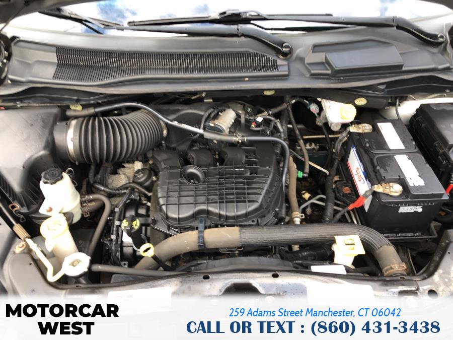 2013 Dodge Grand Caravan 4dr Wgn SXT, available for sale in Manchester, Connecticut | Motorcar West. Manchester, Connecticut 2013 Dodge Grand Caravan 4dr Wgn SXT, available for sale in Manchester, Connecticut | Motorcar West. Manchester, Connecticut