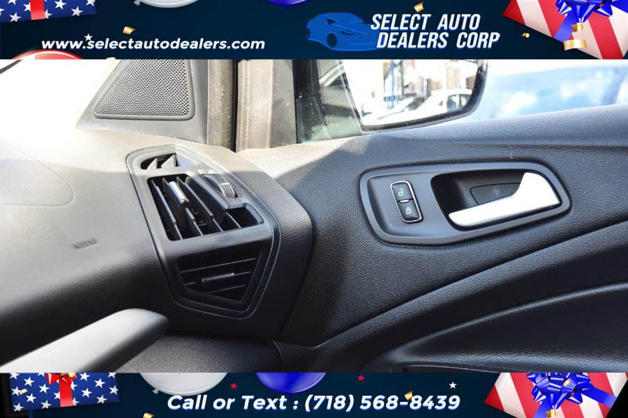 2014 Ford Escape 4WD 4dr SE, available for sale in Brooklyn, New York | Select Auto Dealers Corp. Brooklyn, New York 2014 Ford Escape 4WD 4dr SE, available for sale in Brooklyn, New York | Select Auto Dealers Corp. Brooklyn, New York