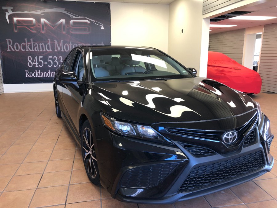 2021 Toyota Camry SE Auto (Natl), available for sale in Suffern, New York | Rockland Motor Sport. Suffern, New York 2021 Toyota Camry SE Auto (Natl), available for sale in Suffern, New York | Rockland Motor Sport. Suffern, New York