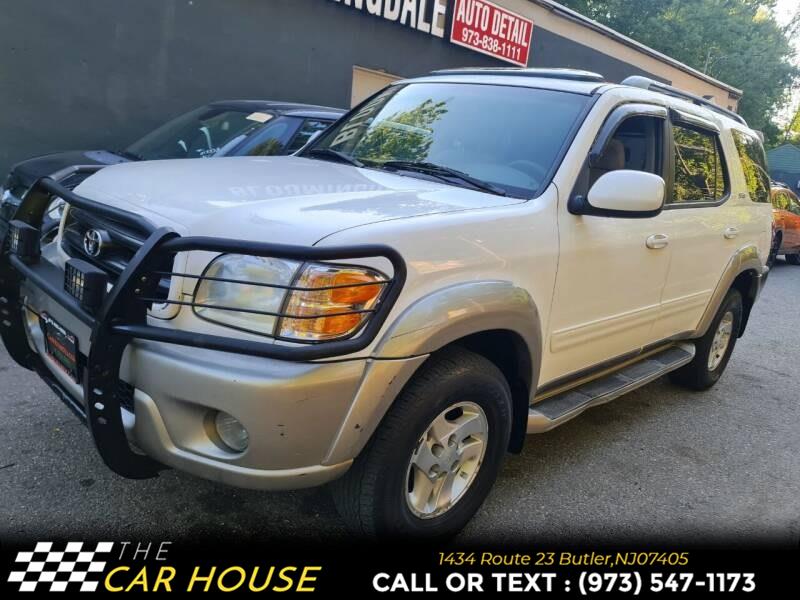 2004 Toyota Sequoia 4dr SR5 4WD, available for sale in Butler, New Jersey | The Car House. Butler, New Jersey