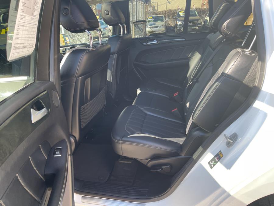 2016 Mercedes-Benz GL 4MATIC 4dr GL450, available for sale in Bronx, New York | New York Motors Group Solutions LLC. Bronx, New York 2016 Mercedes-Benz GL 4MATIC 4dr GL450, available for sale in Bronx, New York | New York Motors Group Solutions LLC. Bronx, New York