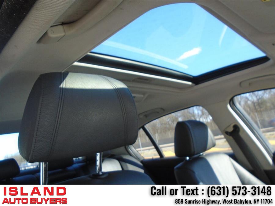 2008 BMW 3 Series 328xi AWD 4dr Sedan SULEV, available for sale in West Babylon, New York | Island Auto Buyers. West Babylon, New York 2008 BMW 3 Series 328xi AWD 4dr Sedan SULEV, available for sale in West Babylon, New York | Island Auto Buyers. West Babylon, New York