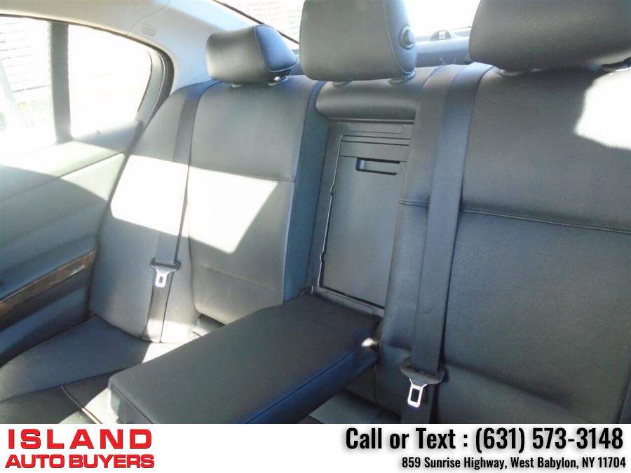 2008 BMW 3 Series 328xi AWD 4dr Sedan SULEV, available for sale in West Babylon, New York | Island Auto Buyers. West Babylon, New York 2008 BMW 3 Series 328xi AWD 4dr Sedan SULEV, available for sale in West Babylon, New York | Island Auto Buyers. West Babylon, New York