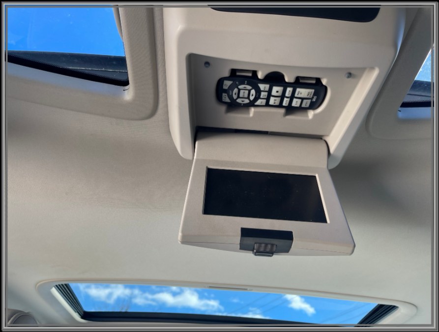 2006 Jeep Commander 4dr Limited 4WD, available for sale in Huntington Station, New York | My Auto Inc.. Huntington Station, New York 2006 Jeep Commander 4dr Limited 4WD, available for sale in Huntington Station, New York | My Auto Inc.. Huntington Station, New York