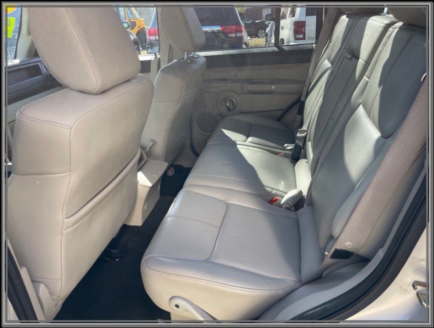 2006 Jeep Commander 4dr Limited 4WD, available for sale in Huntington Station, New York | My Auto Inc.. Huntington Station, New York 2006 Jeep Commander 4dr Limited 4WD, available for sale in Huntington Station, New York | My Auto Inc.. Huntington Station, New York