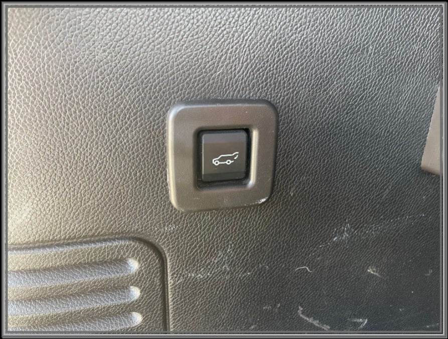 2012 Ford Expedition EL 4WD 4dr XLT, available for sale in Huntington Station, New York | My Auto Inc.. Huntington Station, New York 2012 Ford Expedition EL 4WD 4dr XLT, available for sale in Huntington Station, New York | My Auto Inc.. Huntington Station, New York
